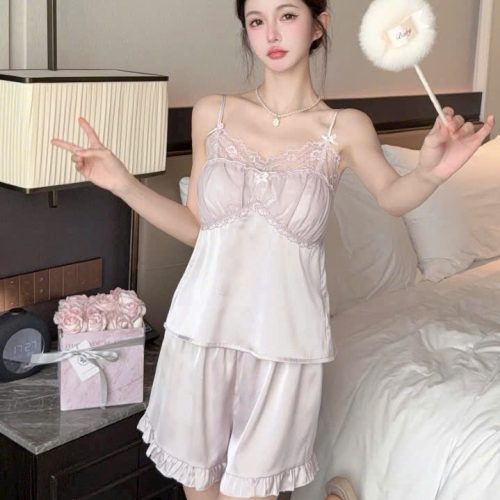 Bộ Đồ Ngủ Hai Dây Xinh Xắn