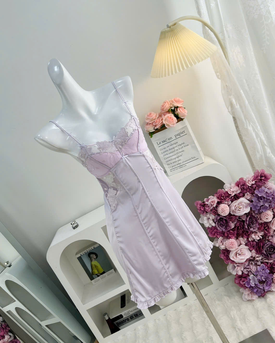 Váy Ngủ Phối Ren Hoa