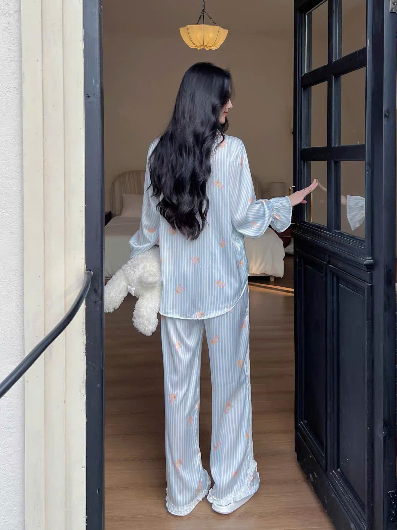 Bộ Pyjama Gấu Đáng Yêu